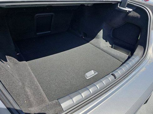 New 2025 BMW i7 xDrive60 image 12