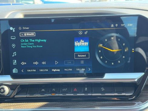 Used 2024 Chevrolet Silverado 1500 LT w/ Z71 Off-Road Package image 12