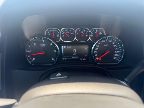 Used 2018 Chevrolet Tahoe LT w/ Luxury Package AWD/4WD image 19