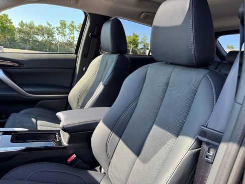 New 2025 Mitsubishi Eclipse Cross SE image 32