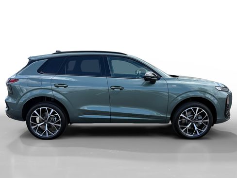 New 2026 Audi Q3 quattro 2.0T AWD/4WD image 6