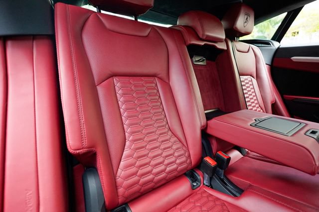 Used 2022 Lamborghini Urus AWD/4WD image 94