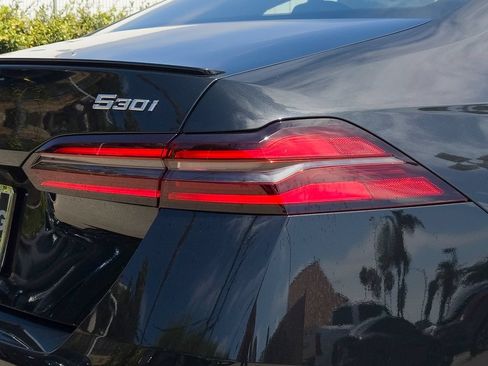 New 2027 BMW 530i w/ M Sport Package RWD image 4