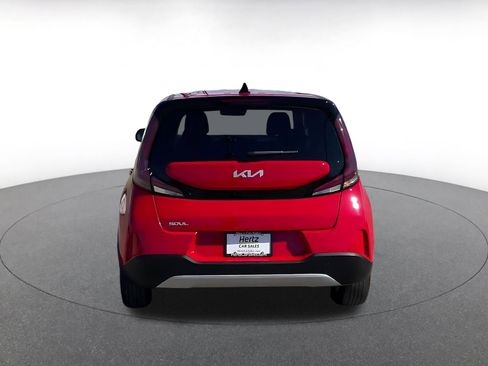Used 2025 Kia Soul LX w/ LX Technology Package image 12