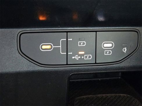 Used 2025 Kia Sorento EX image 21