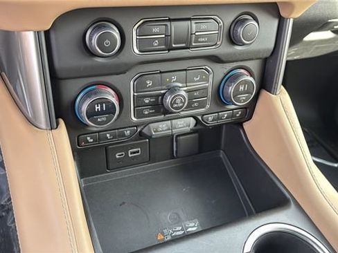 Used 2023 Chevrolet Tahoe Premier image 30