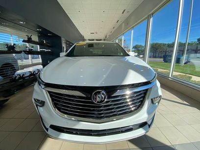 Certified 2024 Buick Enclave Essence