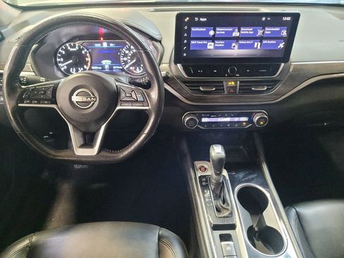 Used 2024 Nissan Altima 2.5 SL FWD image 22