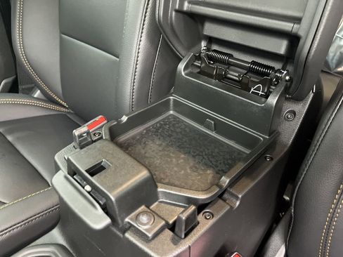 New 2026 Jeep Gladiator Sport image 19