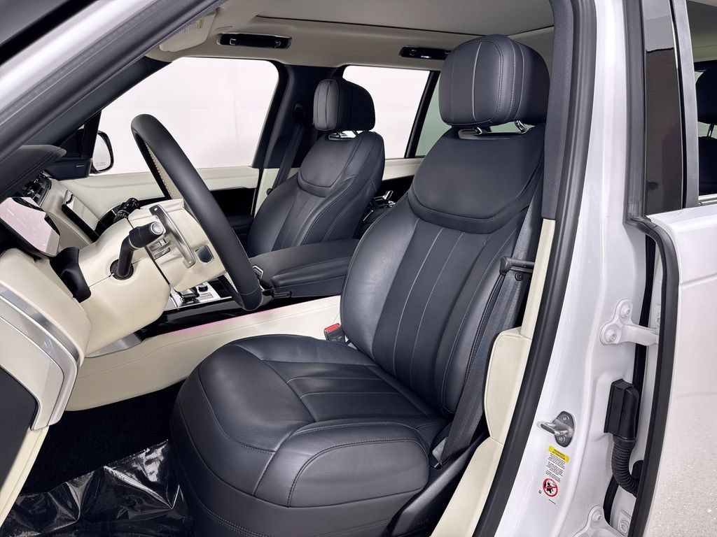 Used 2023 Land Rover Range Rover SE AWD/4WD image 11