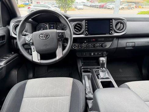 Used 2023 Toyota Tacoma TRD Off-Road AWD/4WD image 8