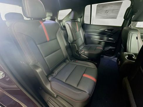 New 2026 Chevrolet Traverse RS w/ LPO, Illumination Package image 30