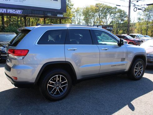 Used 2019 Jeep Grand Cherokee Limited image 7