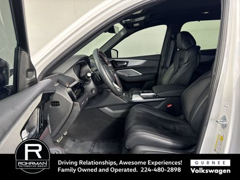 Used 2023 Acura MDX A-Spec image 4