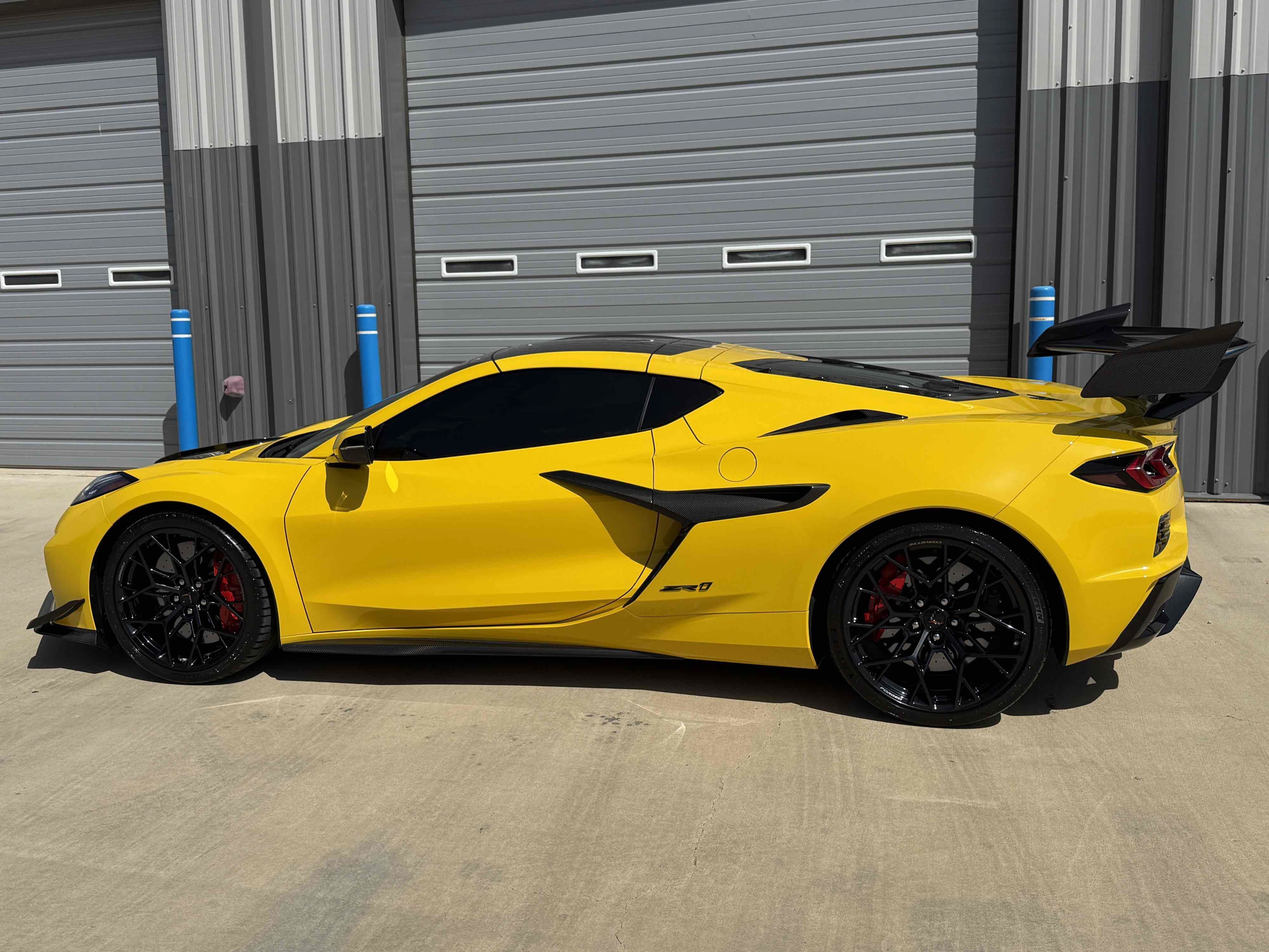 Used 2026 Chevrolet Corvette ZR1 w/ ZR1 Carbon Fiber Aero Package RWD image 22