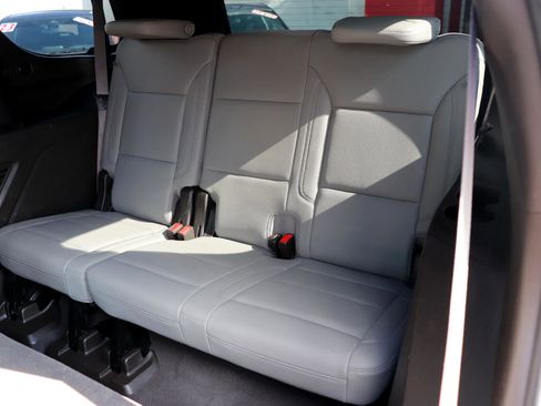 Used 2021 Chevrolet Tahoe LT image 13