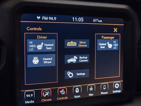 Used 2021 Jeep Wrangler Unlimited Sahara w/ Cold Weather Group AWD/4WD image 21