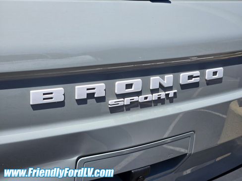 Certified 2023 Ford Bronco Sport Outer Banks w/ Tech Package AWD/4WD image 4