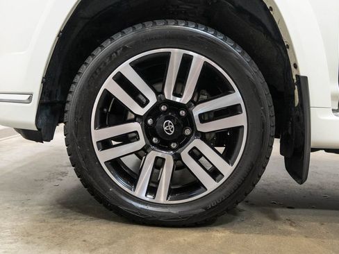 Certified 2023 Toyota 4Runner Limited AWD/4WD image 11
