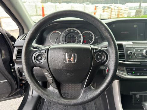 Used 2015 Honda Accord EX image 17
