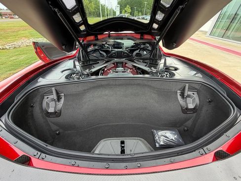 Used 2024 Chevrolet Corvette Z06 RWD image 18