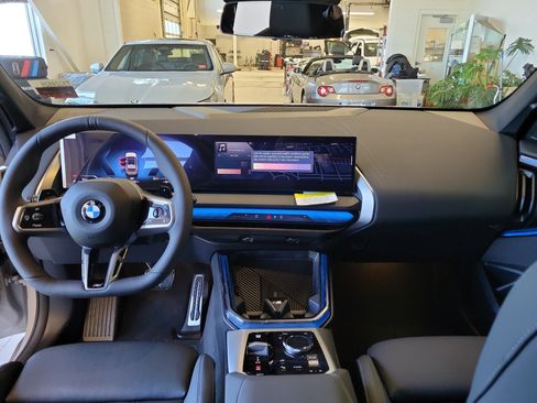 New 2026 BMW X3 xDrive30i w/ M Sport Package AWD/4WD image 3