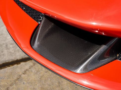 Used 2021 Ferrari SF90 Stradale AWD/4WD image 8