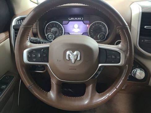 Used 2020 RAM 1500 Laramie AWD/4WD image 27