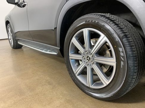 Used 2020 Mercedes-Benz GLS 450 4MATIC image 18