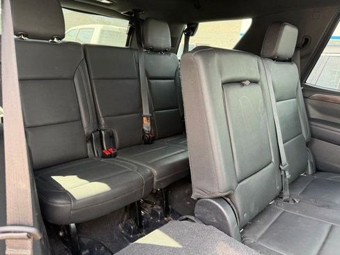 Used 2021 Chevrolet Tahoe Z71 w/ Luxury Package image 12