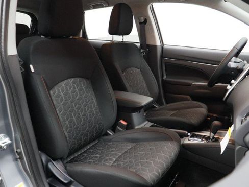 New 2026 Mitsubishi Outlander Sport LE AWD/4WD image 19
