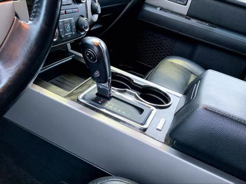 Used 2017 Ford Expedition Limited image 15