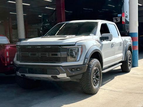 Certified 2023 Ford F150 Raptor w/ Raptor 37 Performance Package image 3