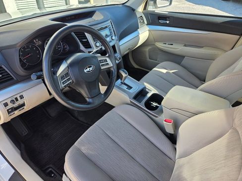 Used 2014 Subaru Legacy 2.5i AWD/4WD image 15