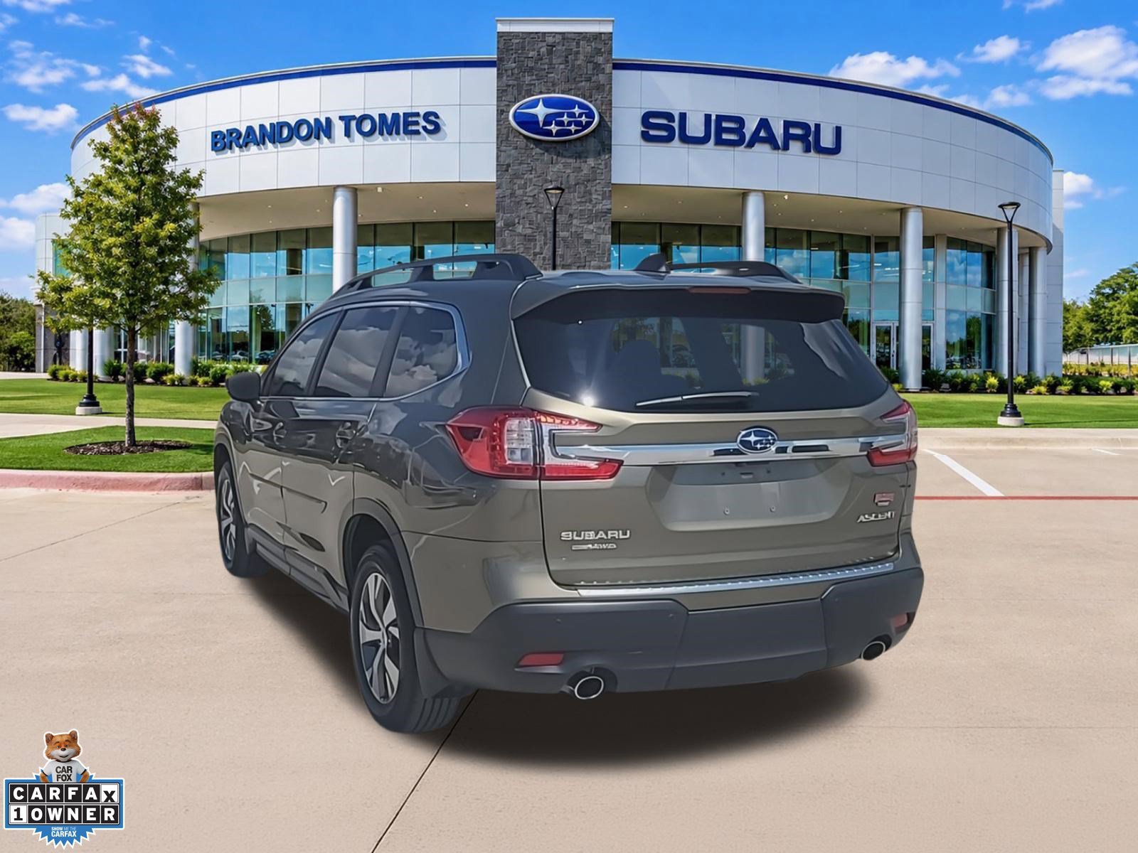 Certified 2025 Subaru Ascent Premium AWD/4WD image 8