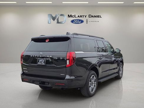 New 2025 Ford Expedition Max Active image 5