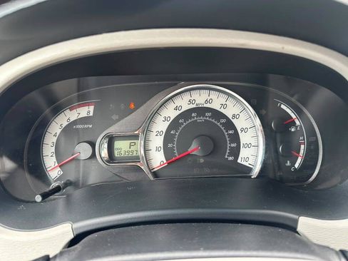 Used 2012 Toyota Sienna SE FWD image 13