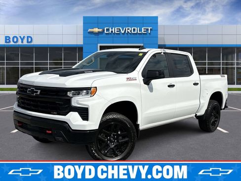 New 2026 Chevrolet Silverado 1500 LT Trail Boss w/ Convenience Package II AWD/4WD image 1