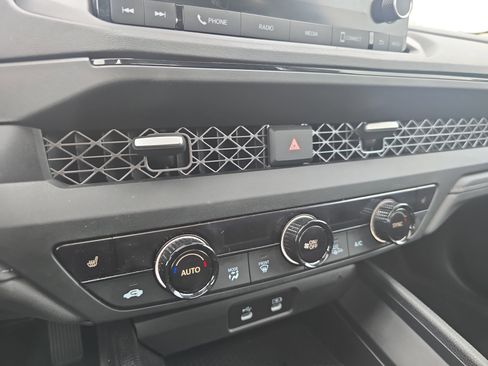 Used 2023 Honda Accord EX image 22