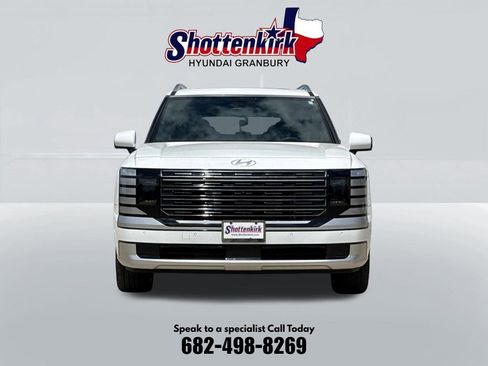 Used 2026 Hyundai Palisade Calligraphy AWD/4WD image 2