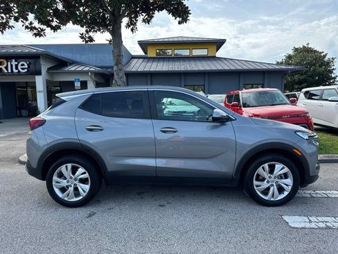 Used 2025 Buick Encore GX Preferred FWD image 8