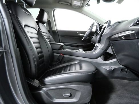 Certified 2023 Ford Edge SEL w/ Convenience Package AWD/4WD image 8