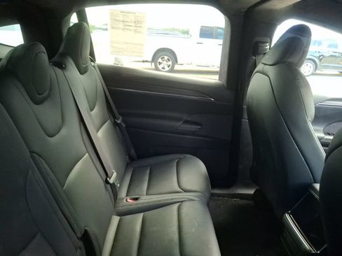 Used 2022 Tesla Model X AWD/4WD image 11