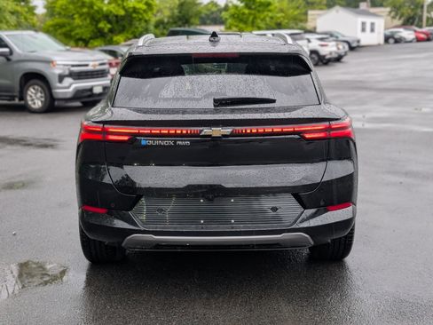 New 2025 Chevrolet Equinox EV LT image 10