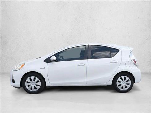 Used 2012 Toyota Prius C Two FWD image 4