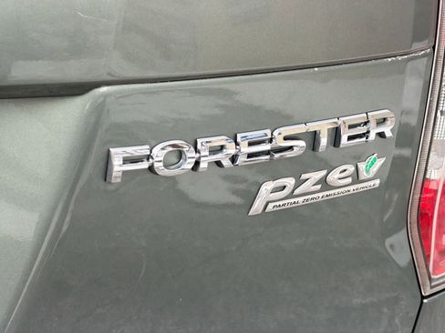 Used 2016 Subaru Forester 2.5i Premium image 13