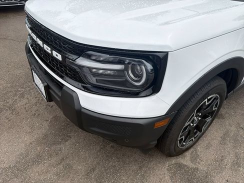 Used 2025 Ford Bronco Sport Outer Banks w/ Outer Banks Tech Package+ AWD/4WD image 46