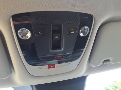 Used 2024 Kia Seltos EX AWD/4WD image 39