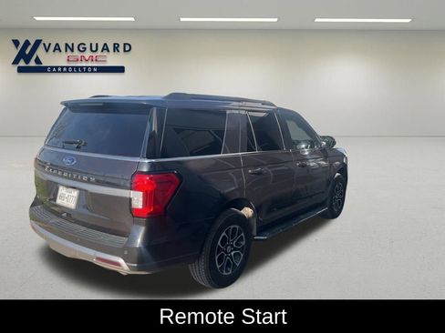 Used 2022 Ford Expedition XLT image 5