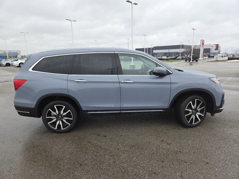 Used 2022 Honda Pilot Touring image 19